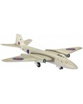 Сглобяем модел на военен самолет Revell - Canberra PR.9 (04281)