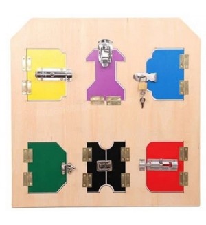Дървена дъска Smart Baby - Врата с 6 ключалки