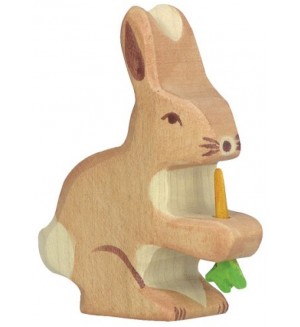 Дървена фигурка Holztiger - Заек с морков