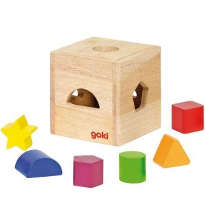 Дървена играчка Goki - Кутия за сортиране II