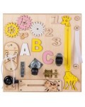 Дървена занимателна Монтесори дъска Moni Toys - С жирафче