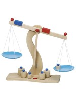 Детска дървена играчка Goki - Везна