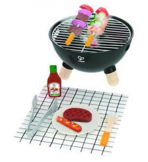 Детска играчка Hape International - Барбекю грил, 23 части, с ефекти