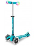 Детска тротинетка Micro - Mini Deluxe Magic LED, Aqua