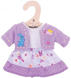 Дреха за кукла Bigjigs - Лилава рокля с жилетка, 25 cm Дреха за кукла Bigjigs - Лилава рокля с жилетка, 25 cm
