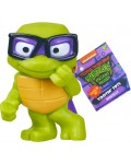 Фигурка TMNT Tootin' Tots - Пръцкаща, Донатело, 14 cm 
