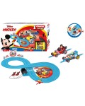 Игрален комплект Carrera - Писта Mickey, Забавно състезание
