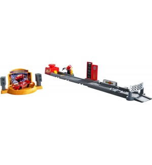 Игрален комплект Disney-Pixar Cars - Състезателна писта