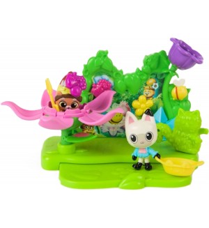 Игрален комплект Gabby's Dollhouse -  В градината