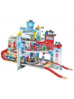 Игрален комплект Hape - Влак през града