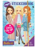 Книжка със стикери Grafix - Облечи ме, А4, 10 листа