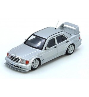 Колекционерски модел INNO Models Ретро: Автомобили - Mercedes-Benz 190E (Silver)
