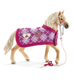 Комплект фигурки Schleich Horse Club - Разкрасяването на София