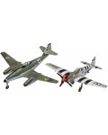 Комплект сглобяеми модели Revell Военни: Самолети - Me262 - P-51B Mustang
