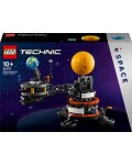 Конструктор LEGO Technic - Планетата Земя и Луна в орбита (42179)