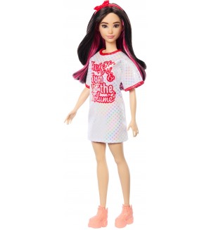 Кукла Barbie Fashionistas - С бяло-червена тениска