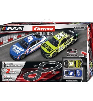 Писта Carrera Evolution - С две колички. 5.3 m, 1:32 Писта Carrera Evolution - С две колички. 5.3 m, 1:32