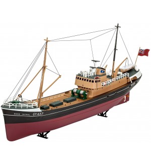 Сглобяем модел Revell - Риболовен кораб North Sea Trawler (0524)
