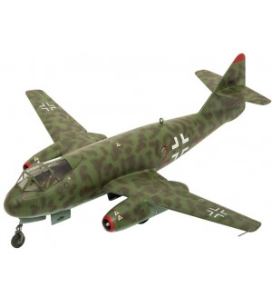 Сглобяем модел Revell Военни: Немски изтребител Messerschmitt P.1099A