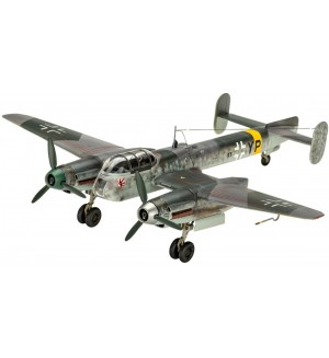 Сглобяем модел Revell Военни: Самолети - Бомбардировач Arado AR-240