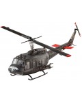 Сглобяем модел Revell Военни: Вертолети - Bell UH -1H