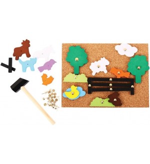 Творческа игра Bigjigs - Ферма, с коркова дъска и чукче 